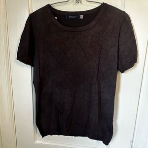 Knotty Women's Black Top